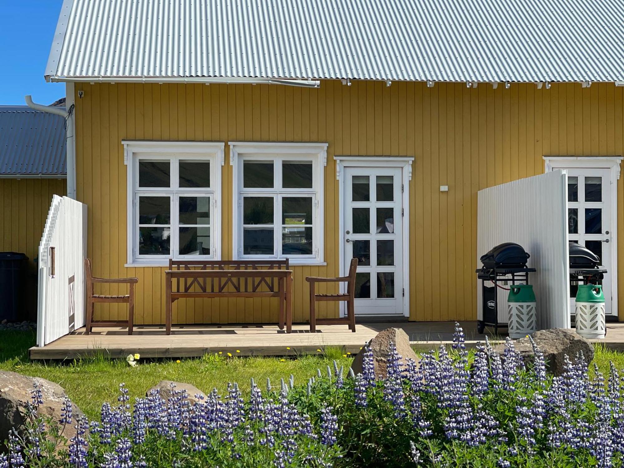伦斯雷拉公寓酒店 Seyðisfjörður 外观 照片
