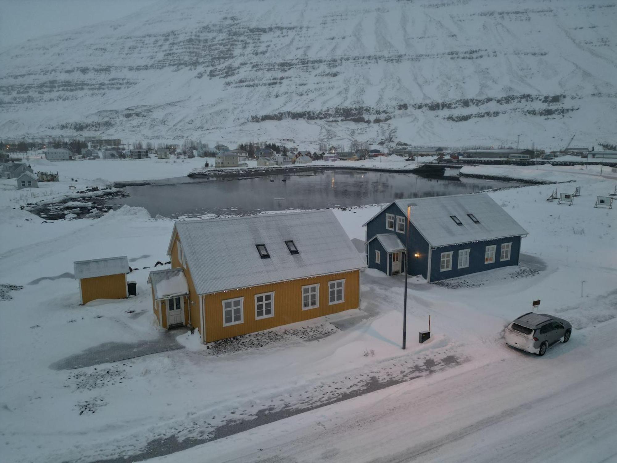 伦斯雷拉公寓酒店 Seyðisfjörður 外观 照片