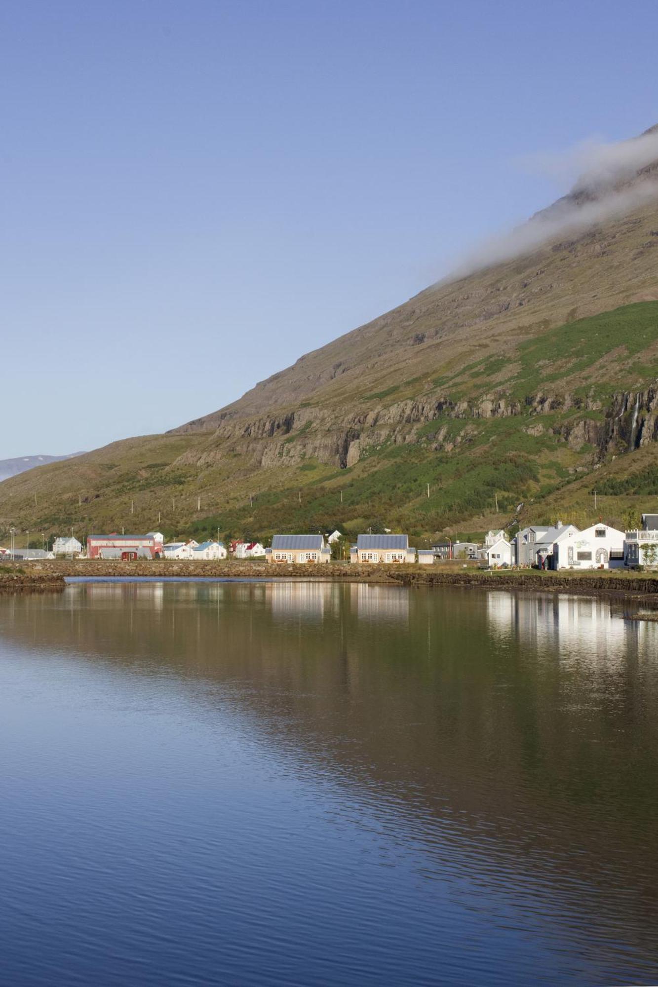 伦斯雷拉公寓酒店 Seyðisfjörður 客房 照片