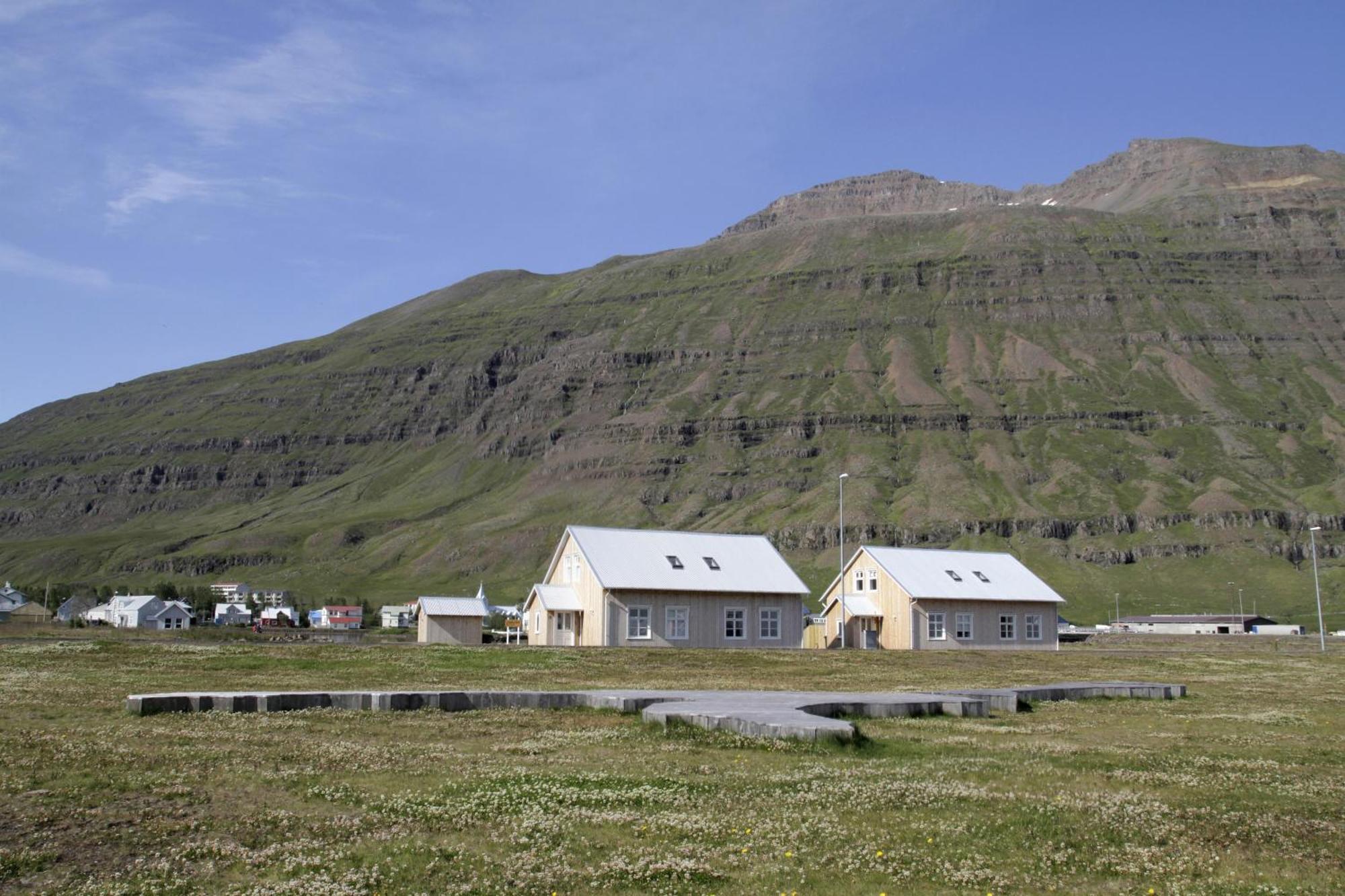 伦斯雷拉公寓酒店 Seyðisfjörður 客房 照片