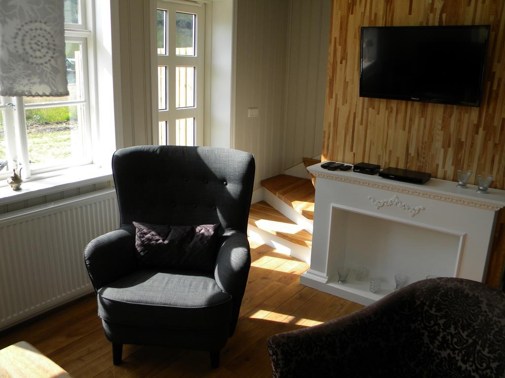 伦斯雷拉公寓酒店 Seyðisfjörður 外观 照片
