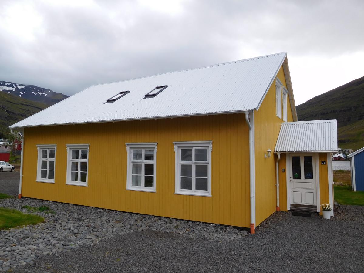 伦斯雷拉公寓酒店 Seyðisfjörður 外观 照片
